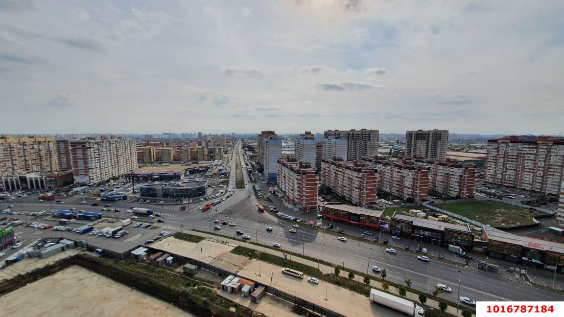 Фото №3: 2-комнатная квартира 51&nbsp;м², 22/24&nbsp;эт. - Краснодар, Прикубанский внутригородской округ, ЖК Лучший, мкр. имени Петра Метальникова, ул. Петра Метальникова, 36