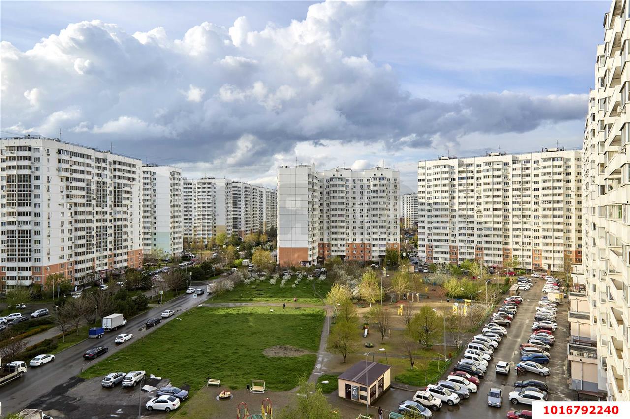 Фото №11: 3-комнатная квартира 81&nbsp;м², 9/12&nbsp;эт. - Краснодар, Прикубанский внутригородской округ, мкр. Московский, ул. им. Артюшкова В.Д., 3