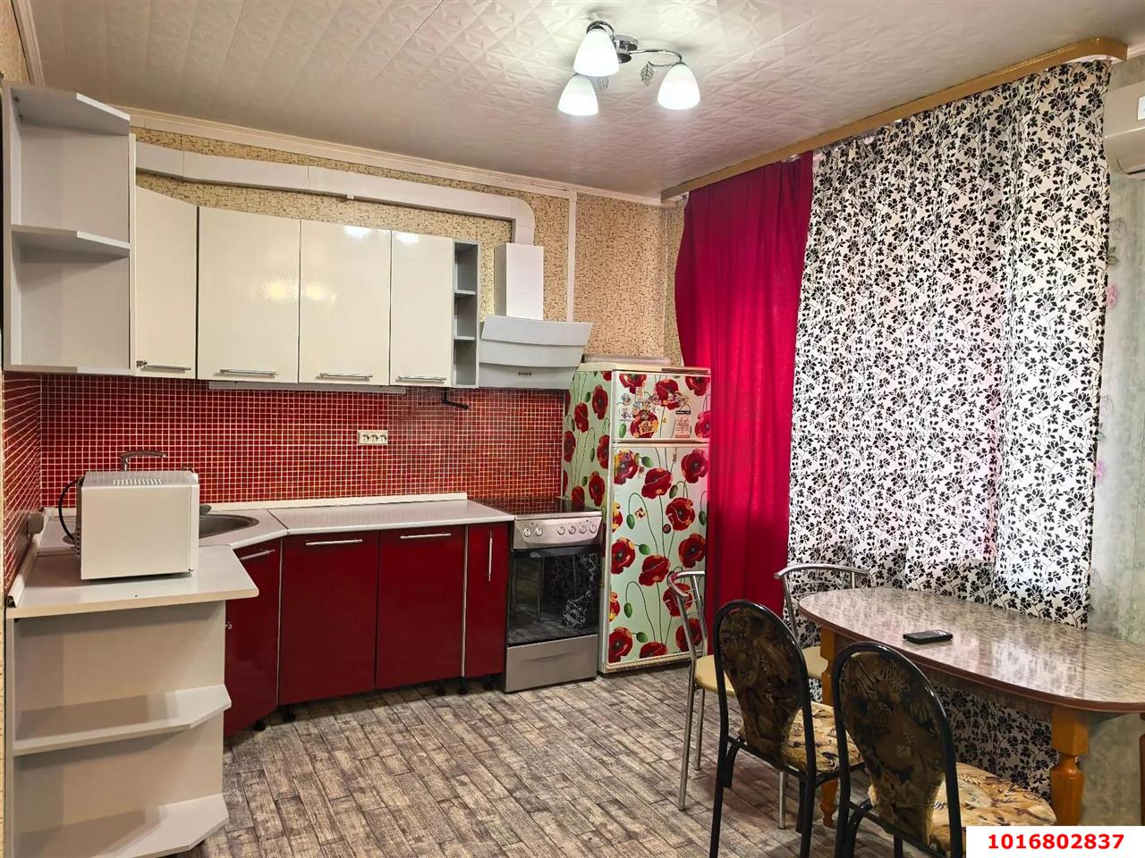 Фото №1: 1-комнатная квартира 35&nbsp;м², 1/5&nbsp;эт. - Краснодар, Карасунский внутригородской округ, мкр. Хлопчато-бумажный Комбинат, ул. Алтайская, 8