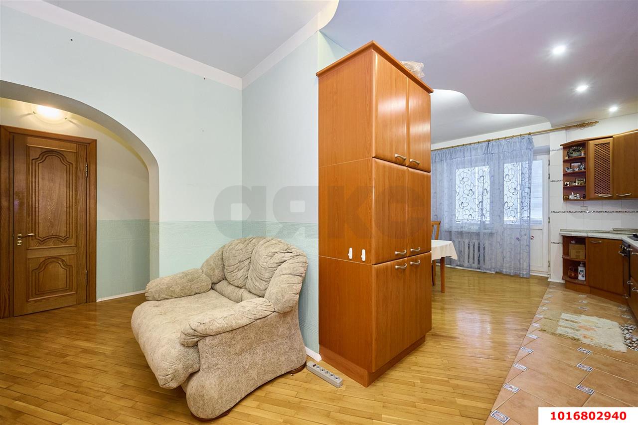 Фото №12: 3-комнатная квартира 130&nbsp;м², 5/7&nbsp;эт. - Краснодар, Прикубанский внутригородской округ, мкр. Фестивальный, ул. Яна Полуяна, 17