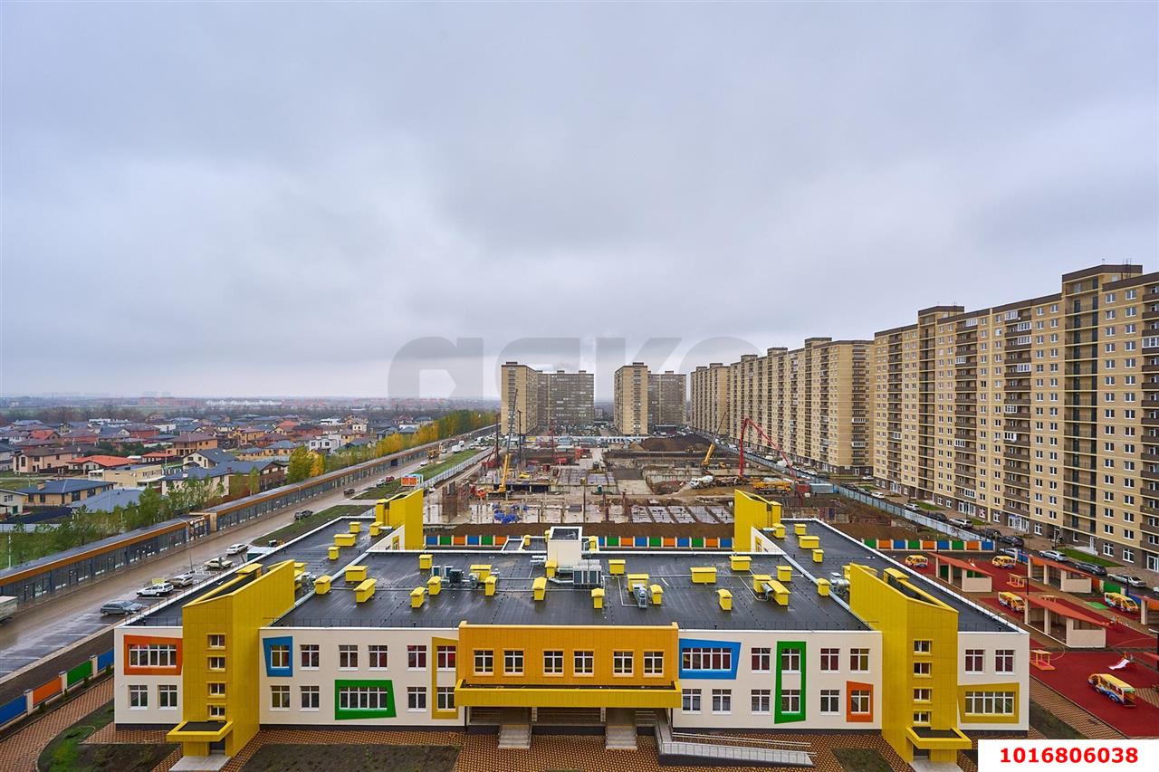 Фото №7: 2-комнатная квартира 59&nbsp;м², 12/16&nbsp;эт. - Краснодар, Прикубанский внутригородской округ, мкр. жилой комплекс Дыхание, ул. Лётчика Позднякова, 2к20