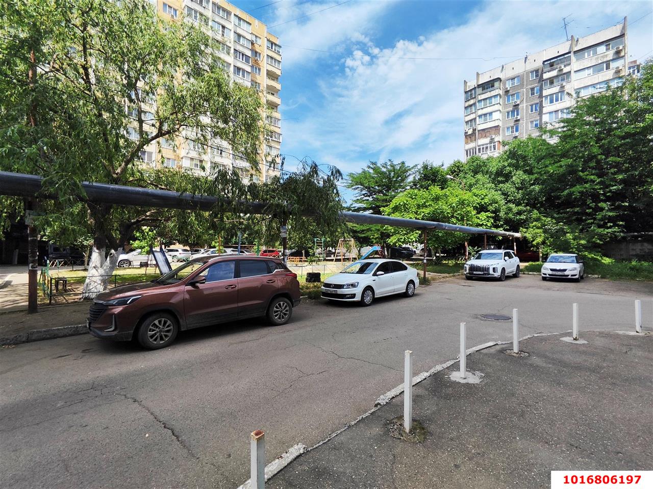 Фото №10: 3-комнатная квартира 95&nbsp;м², 3/17&nbsp;эт. - Краснодар, Прикубанский внутригородской округ, мкр. Завод Измерительных Приборов, ул. имени 40-летия Победы, 33/6