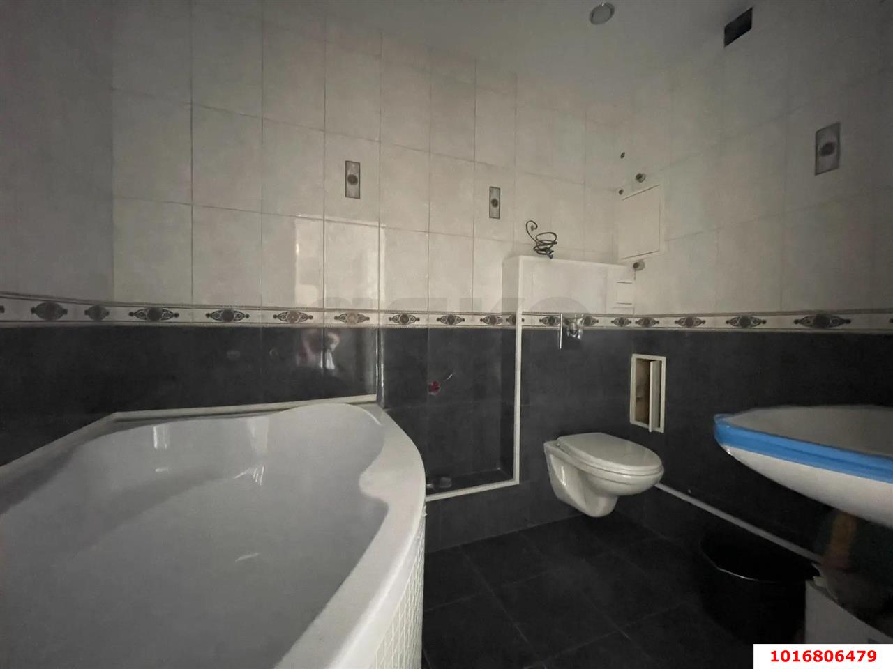 Фото №10: 3-комнатная квартира 85&nbsp;м², 10/17&nbsp;эт. - Краснодар, Прикубанский внутригородской округ, Музыкальный, ЖК Времена Года, мкр. имени Петра Метальникова, ул. Петра Метальникова, 5к1