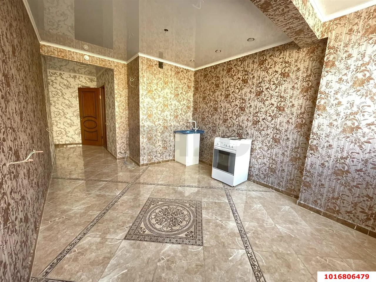 Фото №4: 3-комнатная квартира 85&nbsp;м², 10/17&nbsp;эт. - Краснодар, Прикубанский внутригородской округ, Музыкальный, ЖК Времена Года, мкр. имени Петра Метальникова, ул. Петра Метальникова, 5к1