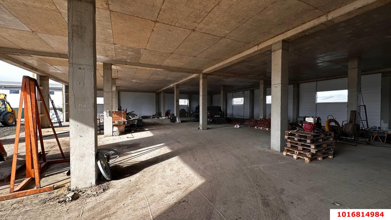 Фото №5: Коммерция 1170&nbsp;м², 2&nbsp;эт. - Южный, ул. Новая, 29/1