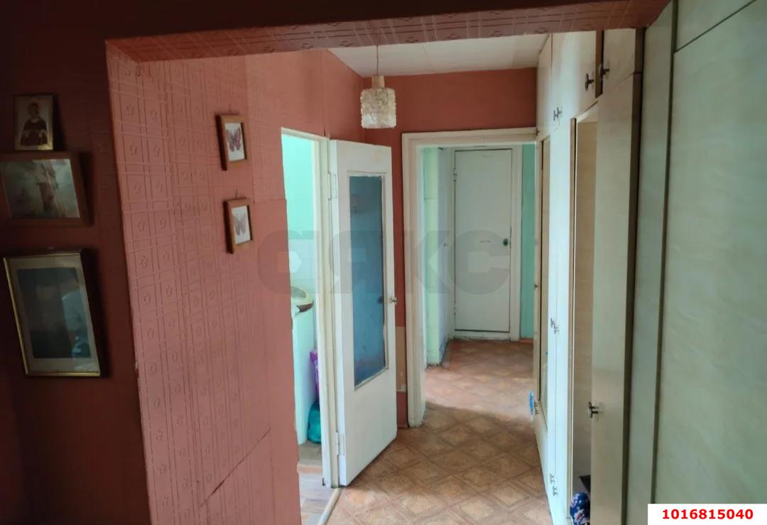 Фото №3: 3-комнатная квартира 65&nbsp;м², 3/9&nbsp;эт. - Краснодар, Прикубанский внутригородской округ, Круглик, мкр. Школьный, ул. Школьная, 17