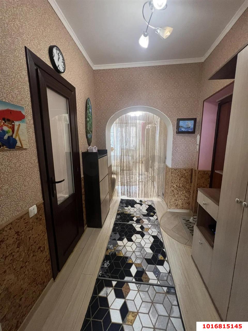 Фото №6: 1-комнатная квартира 51&nbsp;м², 3/3&nbsp;эт. - Краснодар, Прикубанский внутригородской округ, мкр. Сады Калинина, ул. Троицкая, 263