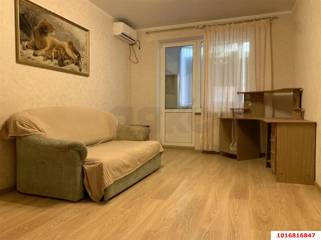 Фото №1: 1-комнатная квартира 38&nbsp;м², 3/7&nbsp;эт. - Краснодар, Прикубанский внутригородской округ, мкр. Музыкальный, ул. имени С.С. Прокофьева, 31