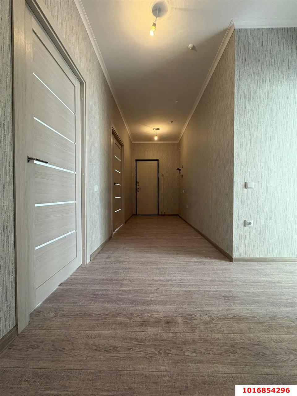 Фото №5: 2-комнатная квартира 64&nbsp;м², 15/18&nbsp;эт. - Краснодар, Карасунский внутригородской округ, мкр. Сосновый Бор, ул. имени Виктора Нарыкова, 6