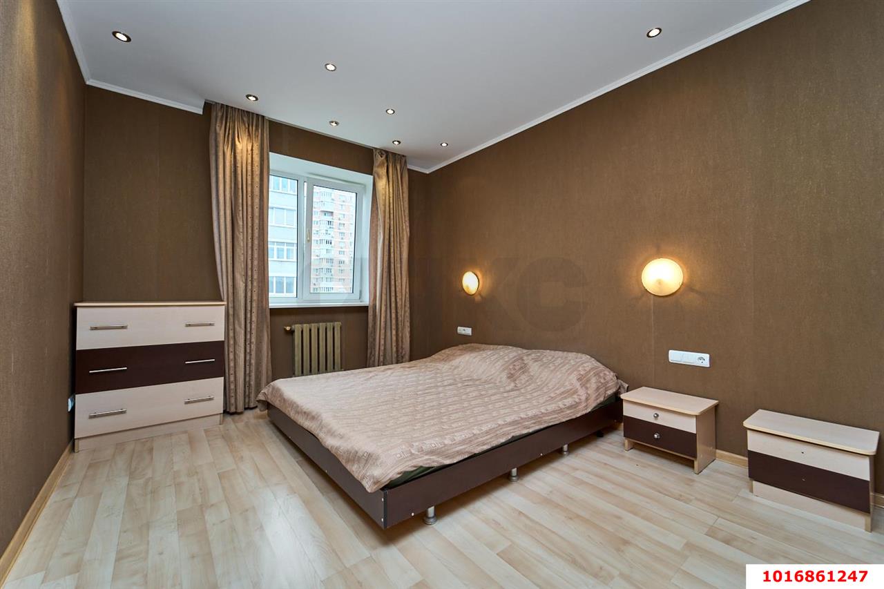 Фото №6: 2-комнатная квартира 80&nbsp;м², 5/6&nbsp;эт. - Краснодар, Западный внутригородской округ, мкр. Фестивальный, ул. Гаражная, 81/9