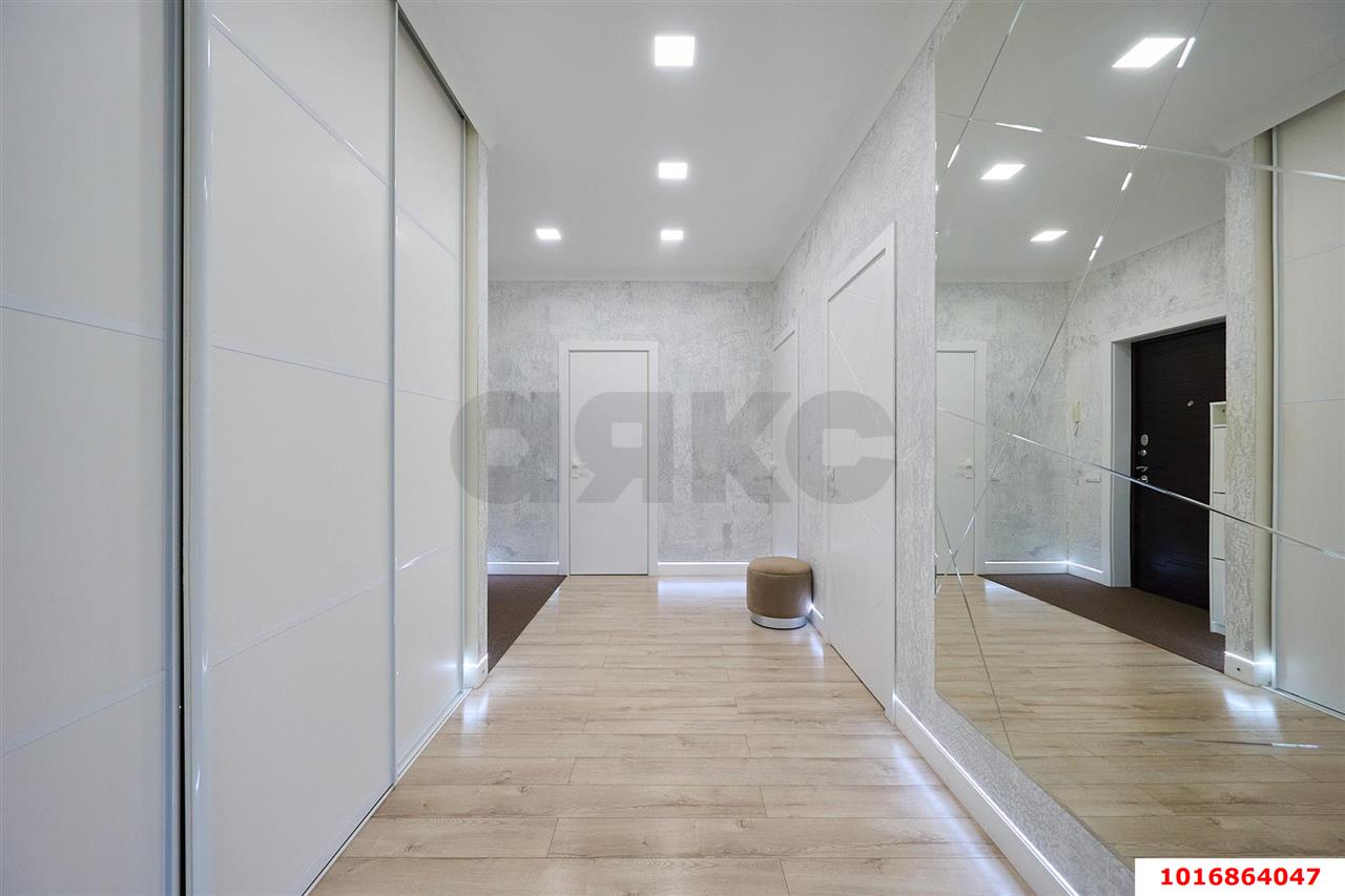 Фото №9: 3-комнатная квартира 130&nbsp;м², 17/25&nbsp;эт. - Краснодар, Прикубанский внутригородской округ, Фестивальный, Отделение № 1 совхоза Солнечный, мкр. ЖК Седьмой Континент, ул. Совхозная, 1к5