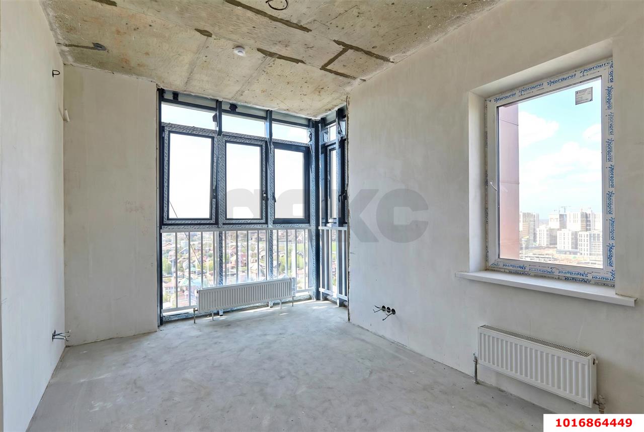 Фото №1: 2-комнатная квартира 72&nbsp;м², 17/18&nbsp;эт. - Краснодар, Прикубанский внутригородской округ, мкр. Парк Победы, ул. имени Героя Ростовского, 16к1