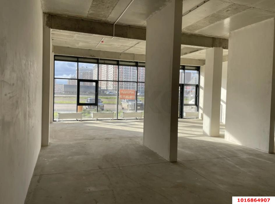 Фото №7: Торговое помещение 175&nbsp;м², 1/9&nbsp;эт. - Краснодар, Прикубанский внутригородской округ, мкр. жилой комплекс Друзья, ул. имени Б.С. Кудухова, 1