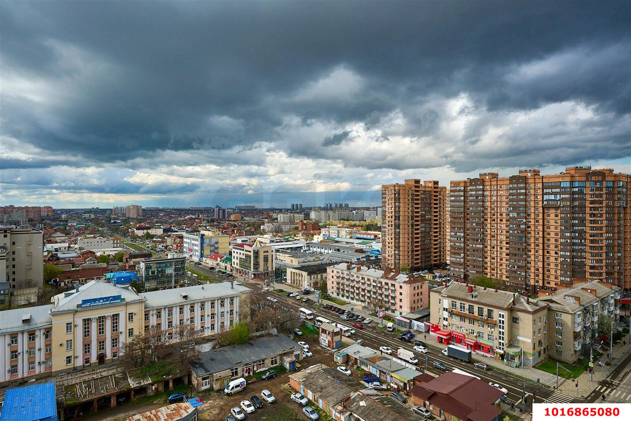 Фото №17: 2-комнатная квартира 82&nbsp;м², 15/17&nbsp;эт. - Краснодар, Западный внутригородской округ, ЖК Центральный, мкр. Центральный, ул. Будённого, 129