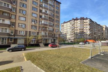 Фото №1: Торговое помещение 29&nbsp;м², 1/9&nbsp;эт. - Краснодар, мкр. жилой комплекс Дыхание, ул. Лётчика Позднякова, 2к11