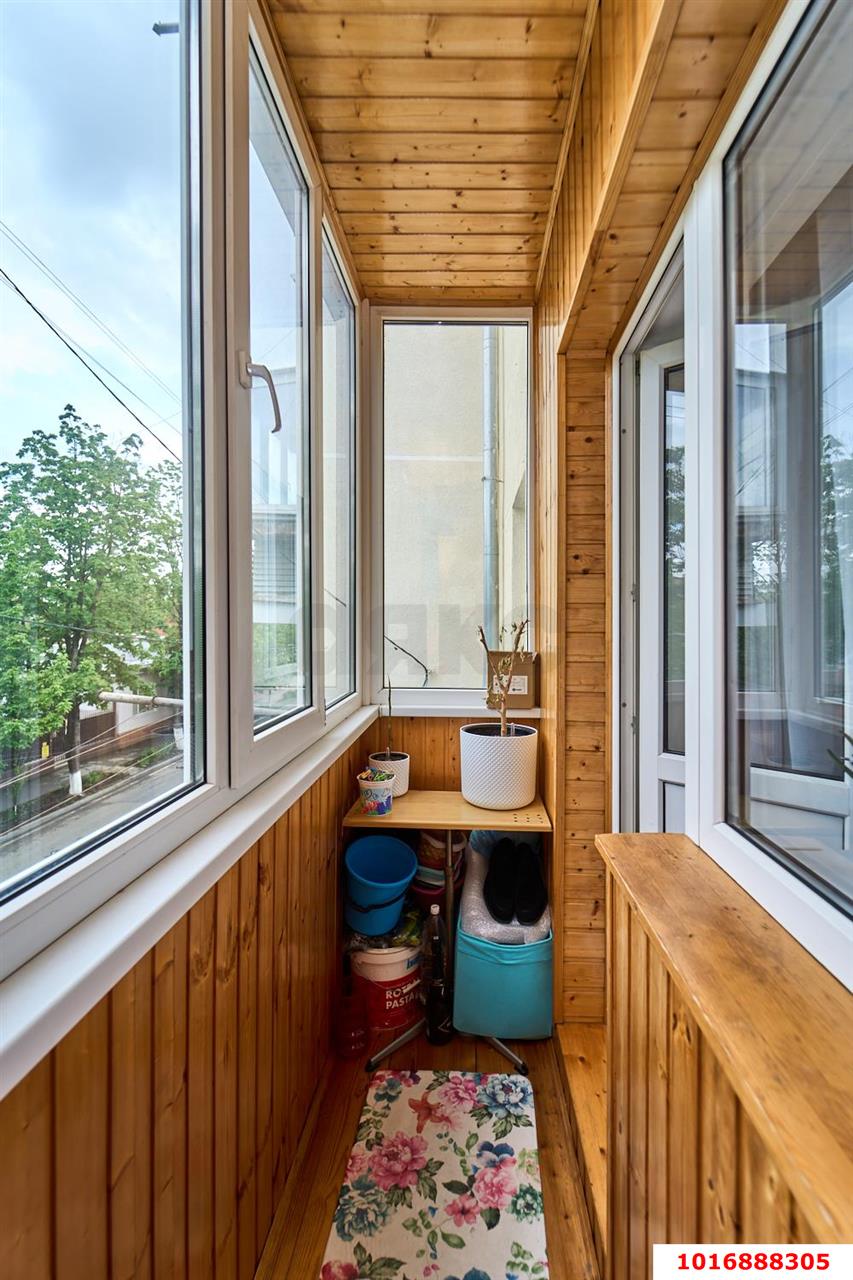 Фото №11: 2-комнатная квартира 51&nbsp;м², 2/5&nbsp;эт. - Краснодар, Западный внутригородской округ, мкр. Центральный, ул. Гимназическая, 14