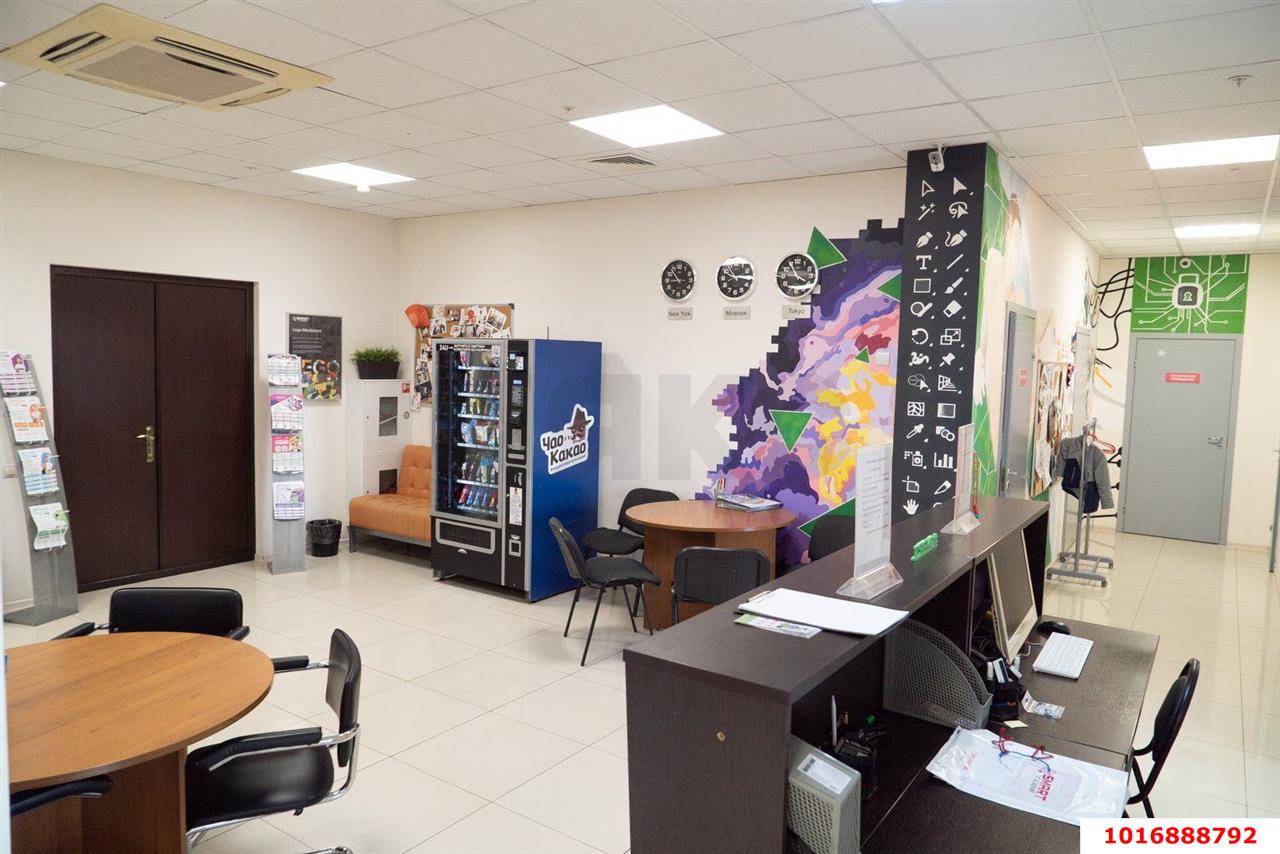 Фото №2: Офисное помещение 272&nbsp;м², 7/10&nbsp;эт. - Краснодар, Центральный внутригородской округ, мкр. Покровка, ул. Северная, 490