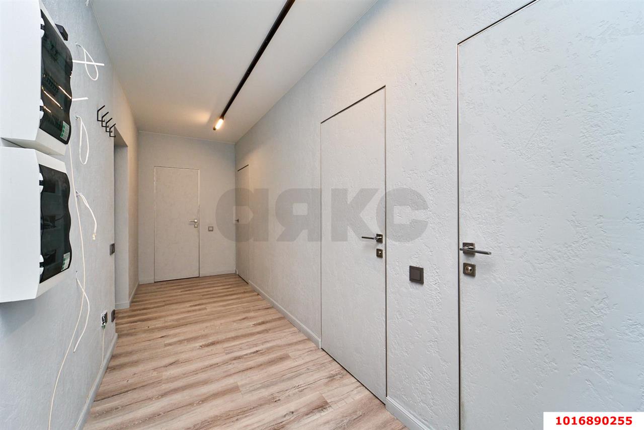 Фото №8: 2-комнатная квартира 58&nbsp;м², 14/24&nbsp;эт. - Краснодар, Центральный внутригородской округ, Табачная Фабрика, мкр. ЖК Все Свои Вип, ул. Колхозная, 5/2