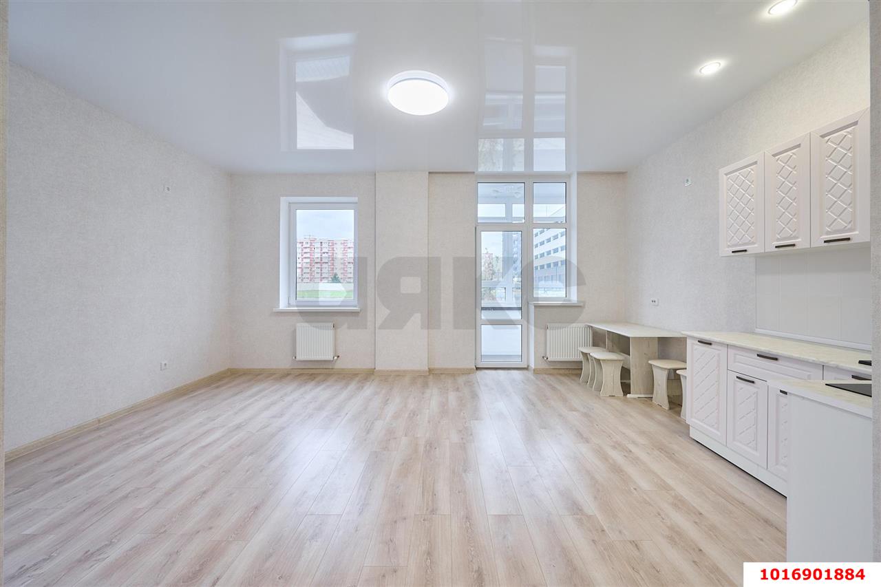 Фото №2: 2-комнатная квартира 55&nbsp;м², 1/9&nbsp;эт. - Краснодар, Прикубанский внутригородской округ, мкр. жилой комплекс Облака, ул. имени Генерала Корнилова, 9к1