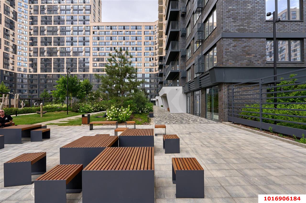 Фото №7: 2-комнатная квартира 70&nbsp;м², 6/24&nbsp;эт. - Краснодар, Центральный внутригородской округ, мкр. Черёмушки, ул. Обрывная, 132/1к7