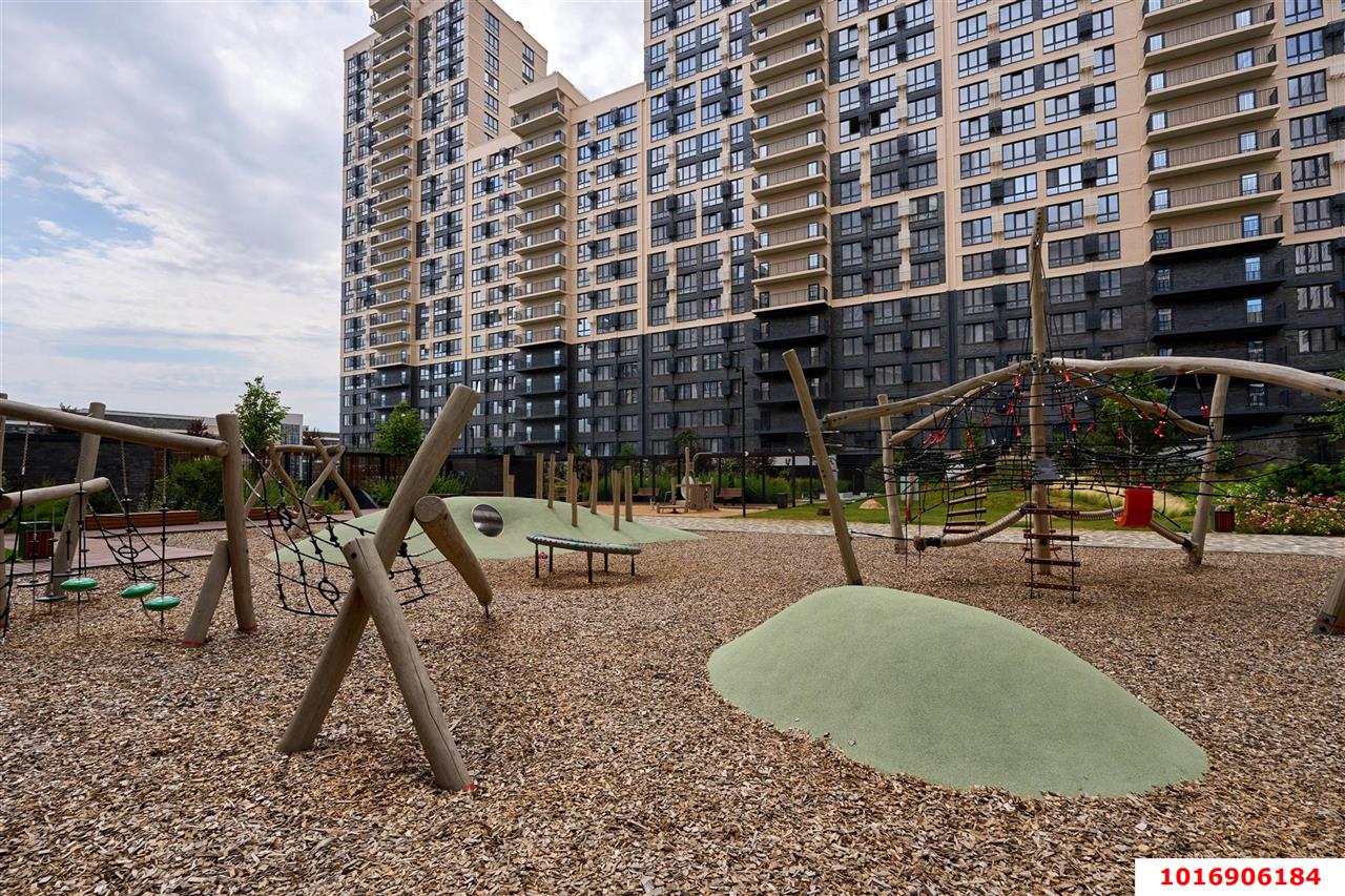 Фото №9: 2-комнатная квартира 70&nbsp;м², 6/24&nbsp;эт. - Краснодар, Центральный внутригородской округ, мкр. Черёмушки, ул. Обрывная, 132/1к7