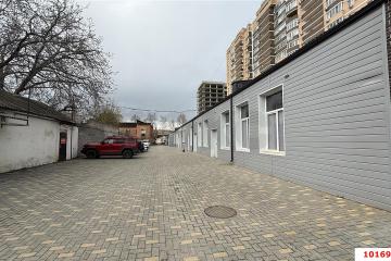 Фото №1: Торговое помещение 800 м², 2/2 эт. - Краснодар, мкр. Дубинка, ул. Ставропольская, 14