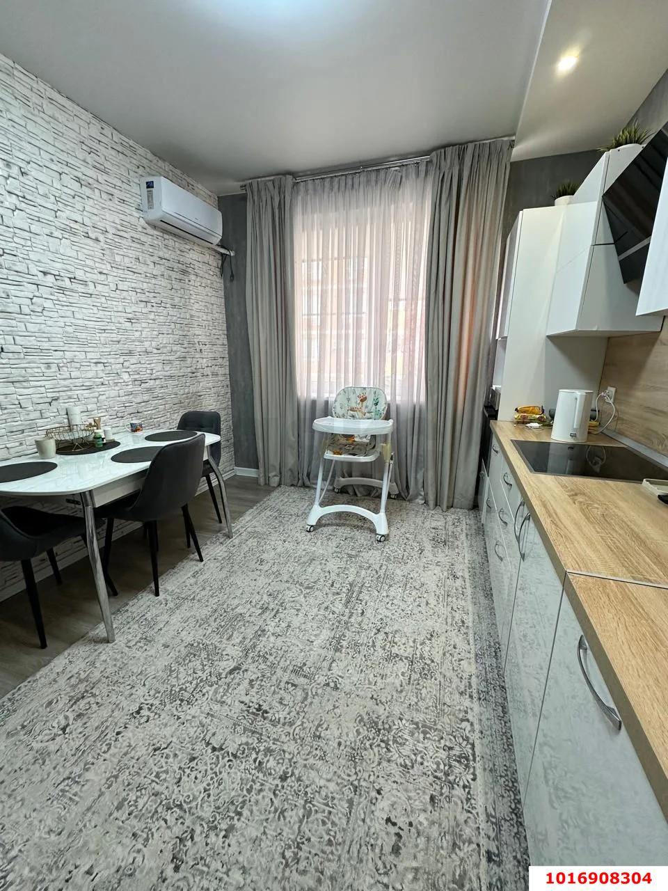 Фото №8: 2-комнатная квартира 75&nbsp;м², 15/20&nbsp;эт. - Краснодар, Карасунский внутригородской округ, мкр. Гидростроителей, ул. Автолюбителей, 52/3