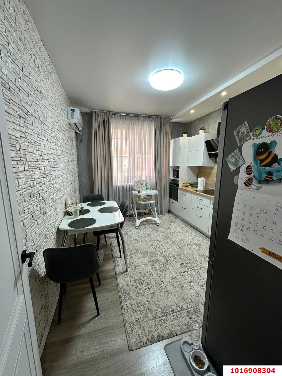 Фото №9: 2-комнатная квартира 75&nbsp;м², 15/20&nbsp;эт. - Краснодар, Карасунский внутригородской округ, мкр. Гидростроителей, ул. Автолюбителей, 52/3