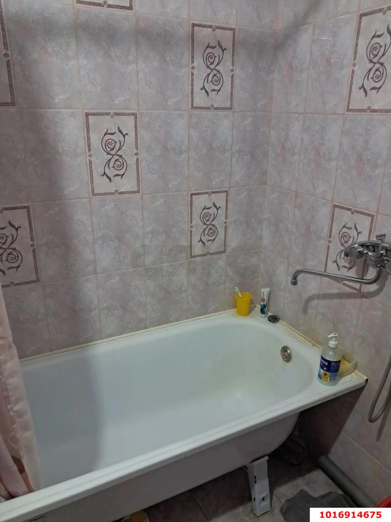 Фото №5: 1-комнатная квартира 34&nbsp;м², 2/4&nbsp;эт. - Краснодар, Прикубанский внутригородской округ, Калинино, мкр. Завод Радиоизмерительных Приборов, ул. Дружная, 4