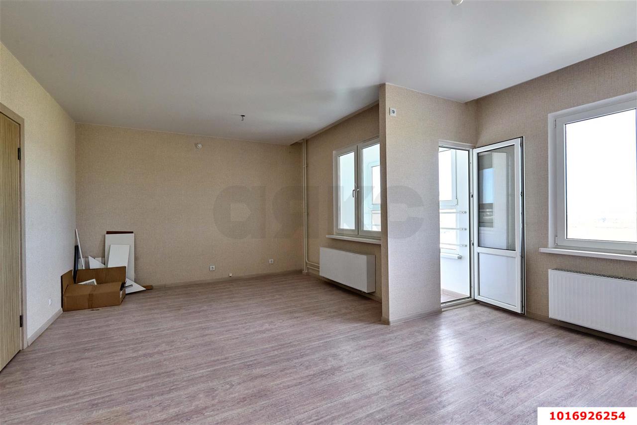 Фото №10: 3-комнатная квартира 81&nbsp;м², 6/16&nbsp;эт. - Краснодар, Прикубанский внутригородской округ, Восточный, мкр. жилой комплекс Квартал № 6, ул. Генерал-лейтенанта Александра Сапрунова, 15