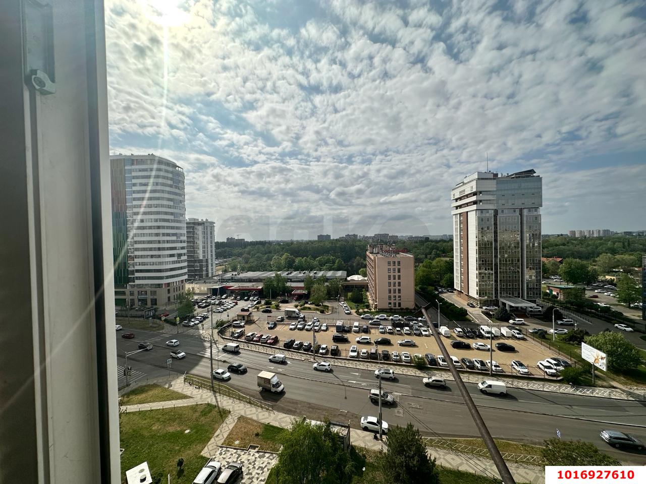 Фото №5: 2-комнатная квартира 75&nbsp;м², 11/14&nbsp;эт. - Краснодар, Западный внутригородской округ, мкр. Центральный, ул. имени Пушкина, 5