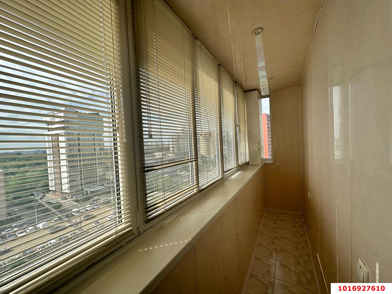 Фото №13: 2-комнатная квартира 75&nbsp;м², 11/14&nbsp;эт. - Краснодар, Западный внутригородской округ, мкр. Центральный, ул. имени Пушкина, 5