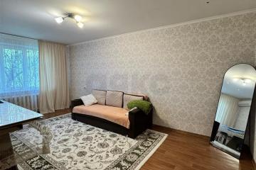 Фото №1: 2-комнатная квартира 52&nbsp;м², 1/12&nbsp;эт. - Краснодар, мкр. Микрохирургии глаза, ул. Красных Партизан, 4/3