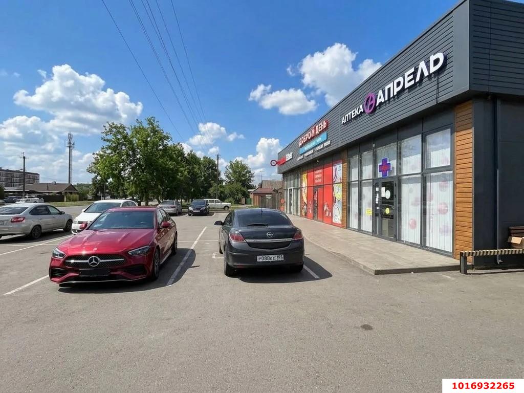 Фото №2: Торговое помещение 955&nbsp;м², 1/1&nbsp;эт. - Медведовская, ул. Красная, 14