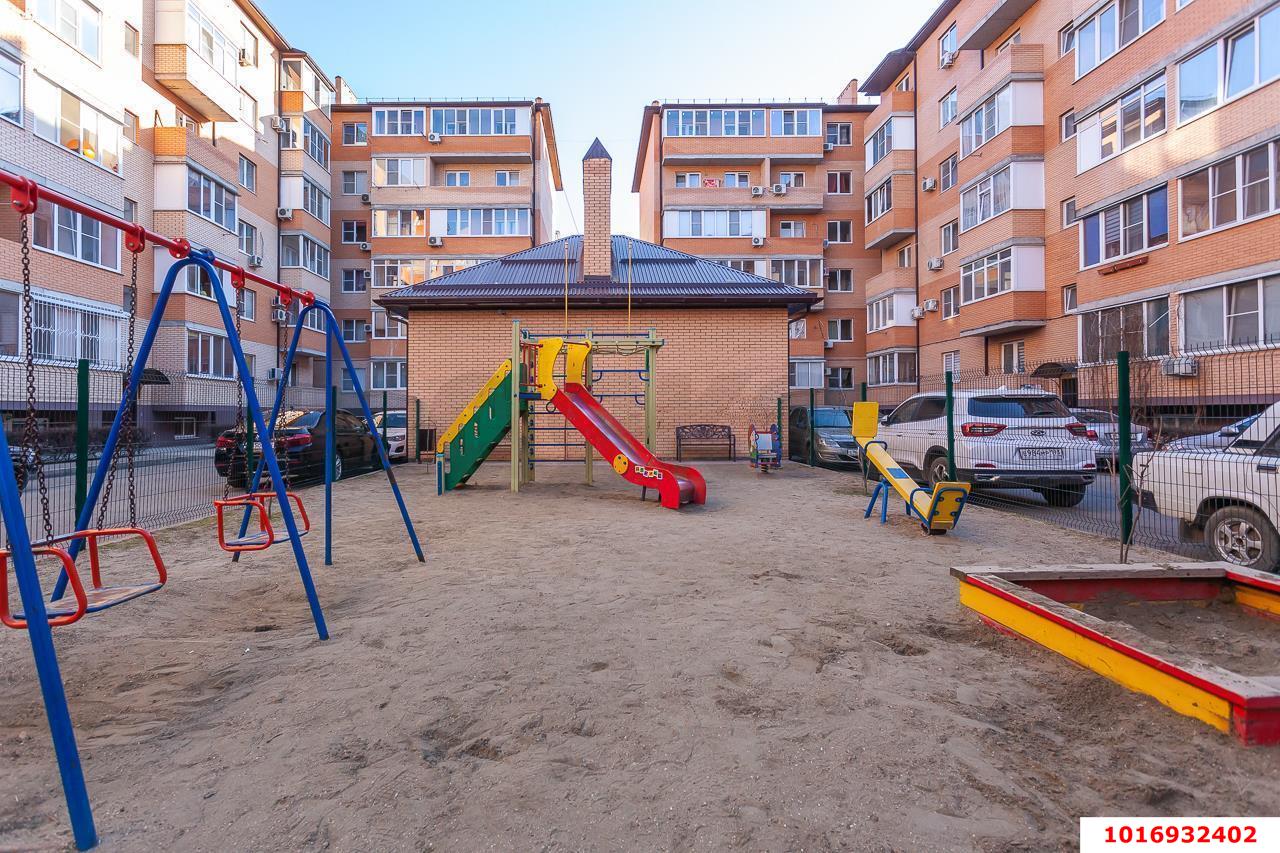 Фото №5: 1-комнатная квартира 34&nbsp;м², 6/6&nbsp;эт. - Краснодар, Прикубанский внутригородской округ, ЖК Лучезарный, мкр. Музыкальный, ул. имени Сергея Есенина, 129