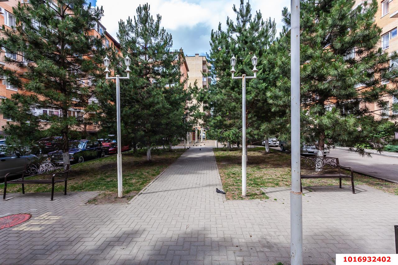Фото №6: 1-комнатная квартира 34&nbsp;м², 6/6&nbsp;эт. - Краснодар, Прикубанский внутригородской округ, ЖК Лучезарный, мкр. Музыкальный, ул. имени Сергея Есенина, 129