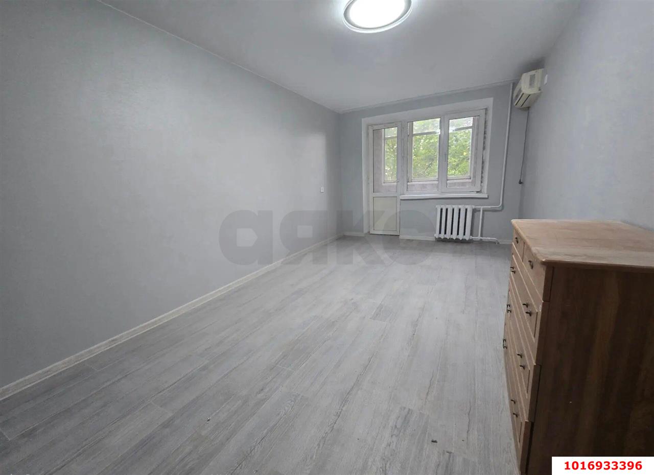 Фото №2: 2-комнатная квартира 48&nbsp;м², 2/5&nbsp;эт. - Краснодар, Прикубанский внутригородской округ, Круглик, мкр. Школьный, ул. Школьная, 13