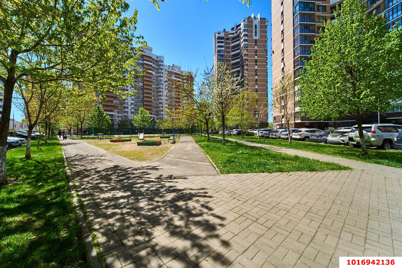 Фото №12: 3-комнатная квартира 77&nbsp;м², 2/17&nbsp;эт. - Краснодар, Западный внутригородской округ, ЖК Новый Город, мкр. Юбилейный, ул. Генерала Шифрина, 5