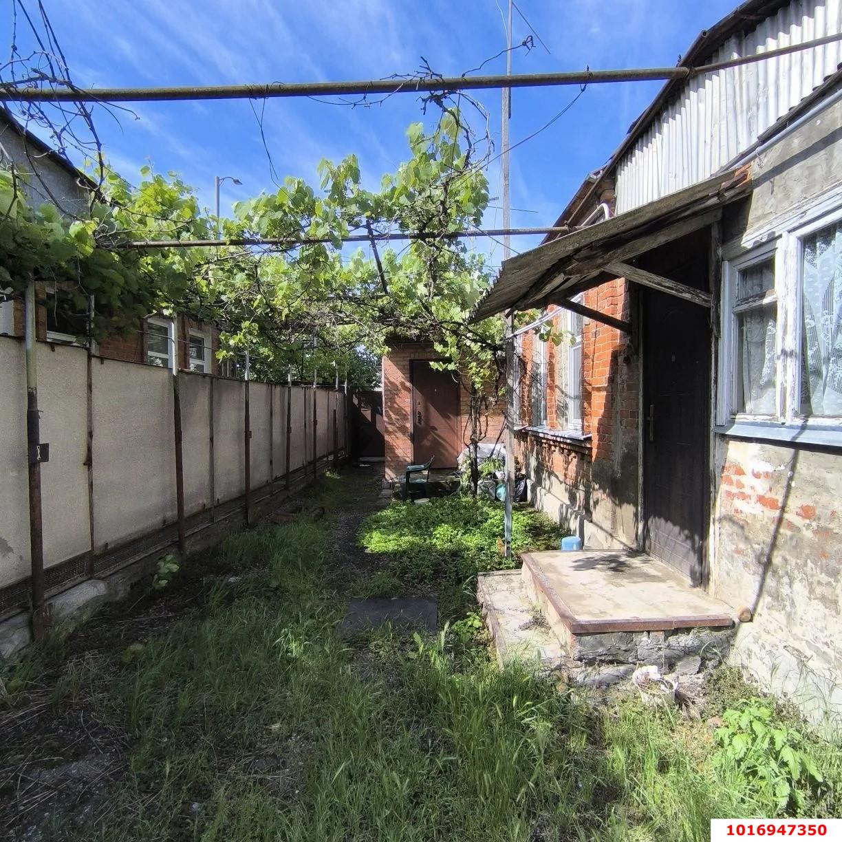 Фото №2: Дом 57&nbsp;м² + 3.3&nbsp;сот., 1&nbsp;эт. - Краснодар, Западный внутригородской округ, мкр. Кожзавод, ул. имени Калинина
