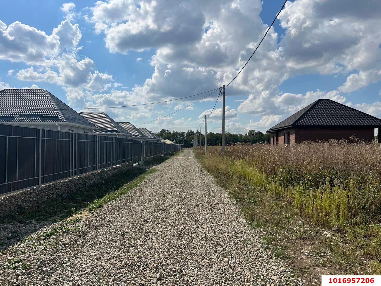 Фото №3: Земельный участок под ИЖС 6.25&nbsp;сот. - Нововеличковская, п. коттеджный  Солнечная долина, ул. Жемчужная
