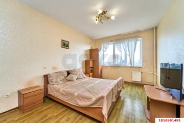 Фото №1: 2-комнатная квартира 69&nbsp;м², 14/18&nbsp;эт. - Краснодар, мкр. Центральный, ул. Промышленная, 33