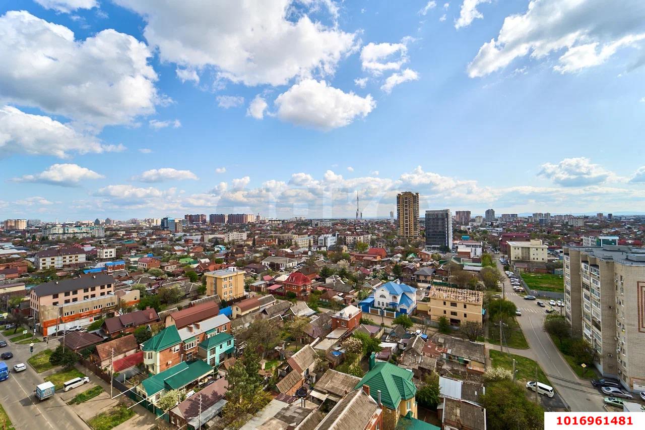 Фото №13: 2-комнатная квартира 76&nbsp;м², 14/18&nbsp;эт. - Краснодар, Центральный внутригородской округ, ЖК Покровский, мкр. Центральный, ул. Промышленная, 33
