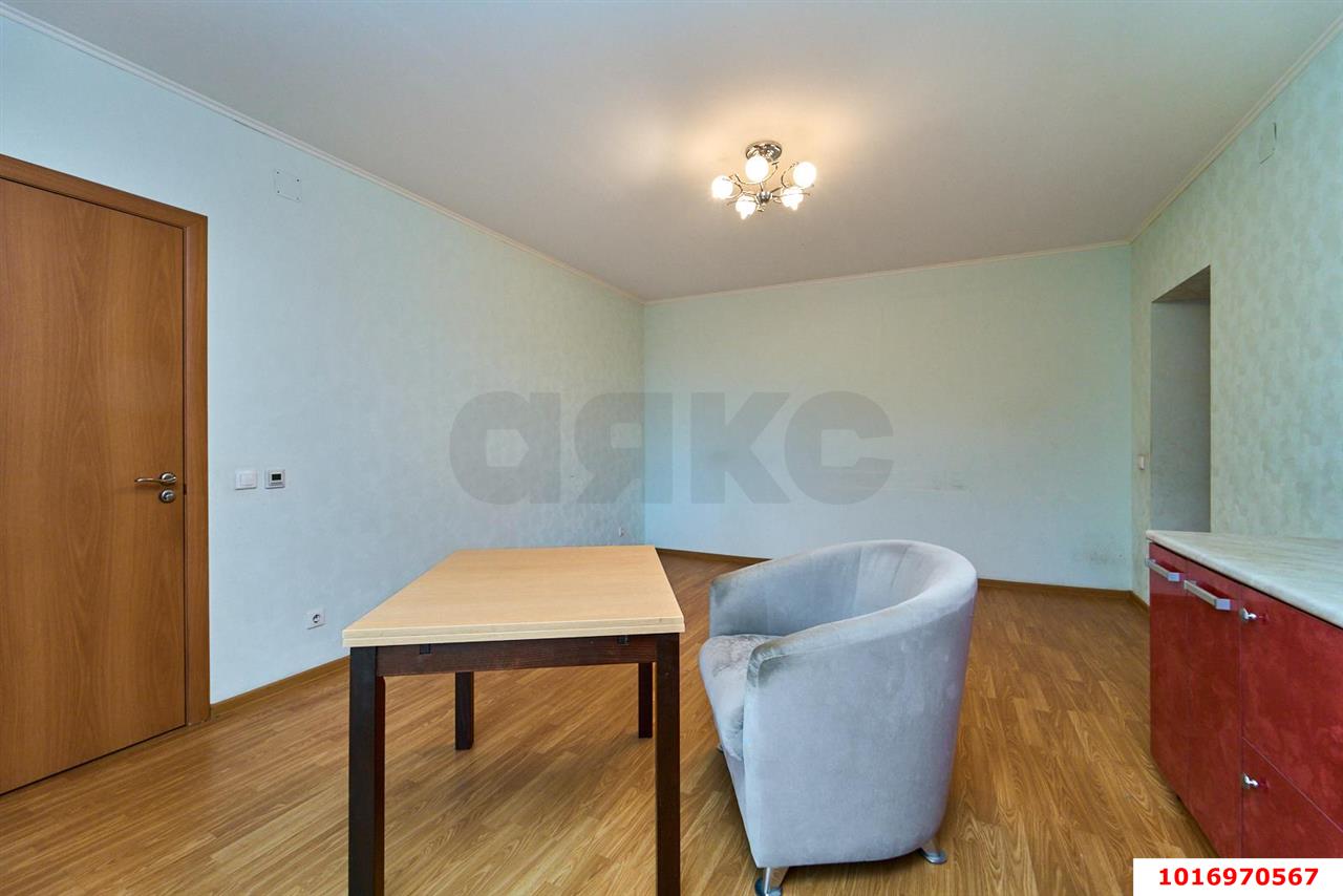 Фото №6: 3-комнатная квартира 136&nbsp;м², 3/9&nbsp;эт. - Краснодар, мкр. Западный внутригородской округ, ул. Офицерская, 36