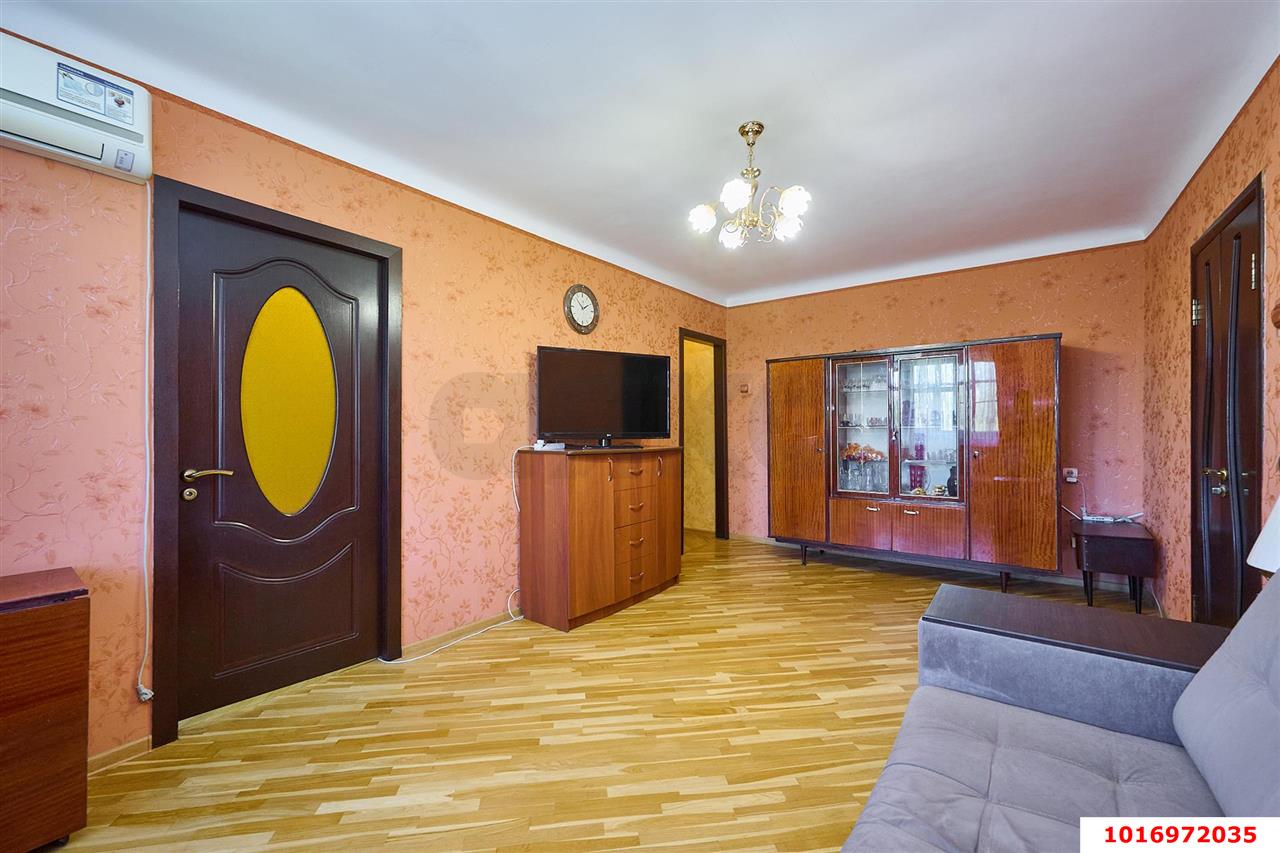 Фото №3: 3-комнатная квартира 59&nbsp;м², 5/5&nbsp;эт. - Краснодар, Центральный внутригородской округ, мкр. Завод Измерительных Приборов, ул. Офицерская, 50А