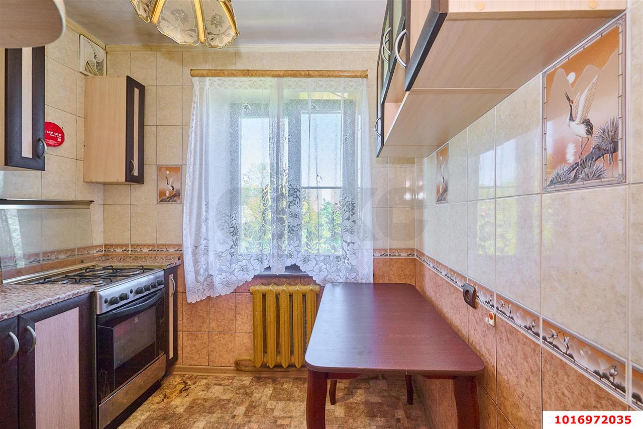 Фото №5: 3-комнатная квартира 59&nbsp;м², 5/5&nbsp;эт. - Краснодар, Центральный внутригородской округ, мкр. Завод Измерительных Приборов, ул. Офицерская, 50А