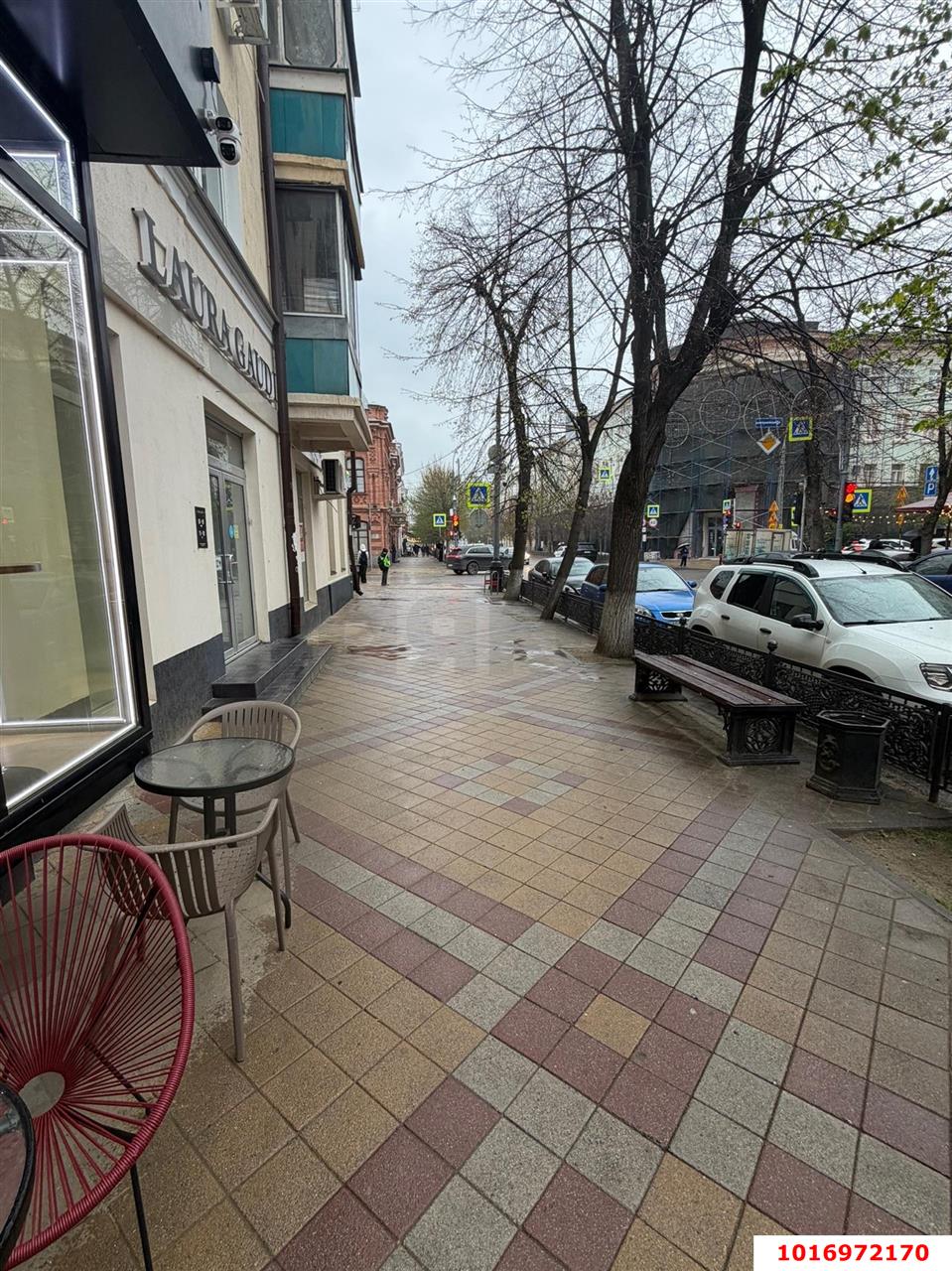 Фото №2: Торговое помещение 25&nbsp;м², 1/4&nbsp;эт. - Краснодар, Западный внутригородской округ, мкр. Центральный, ул. Красная, 17