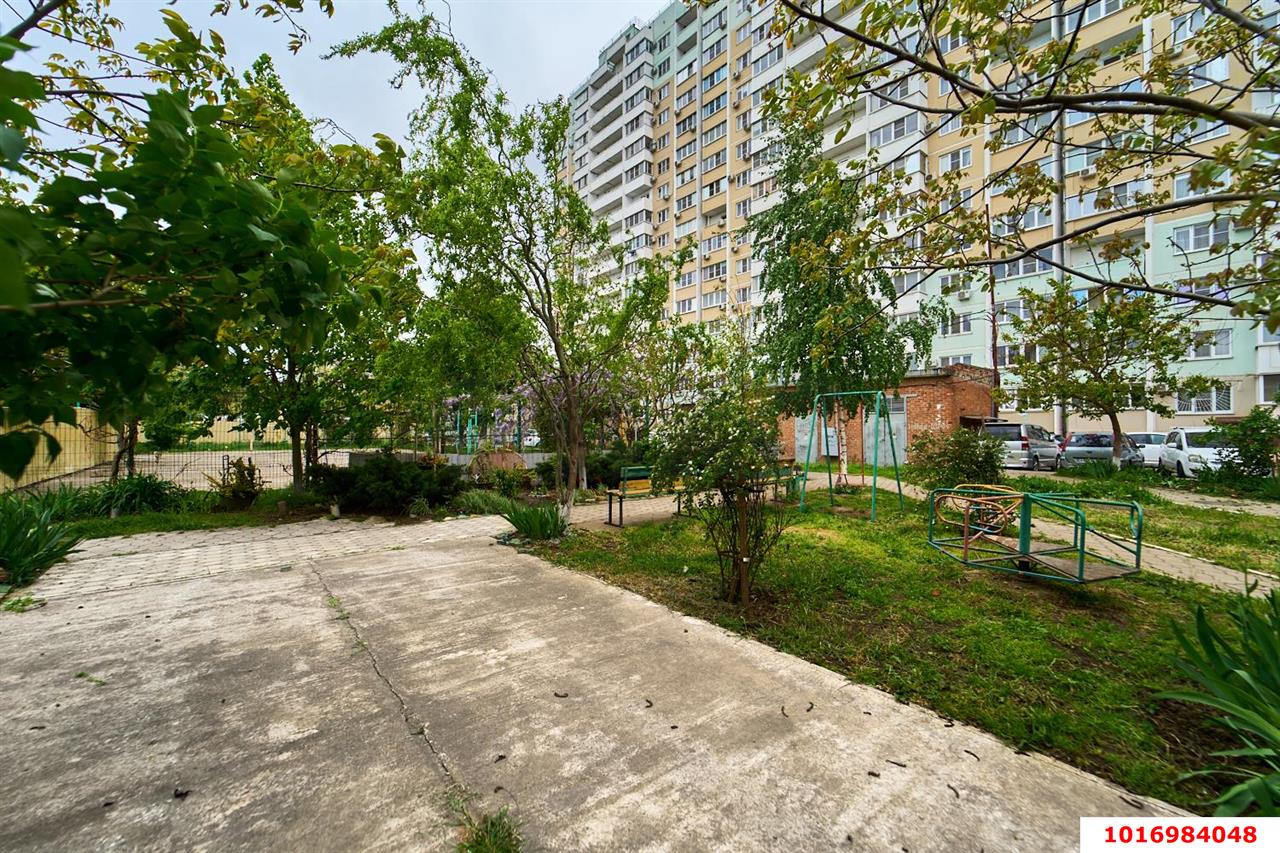 Фото №4: 1-комнатная квартира 42&nbsp;м², 1/16&nbsp;эт. - Краснодар, Карасунский внутригородской округ, жилой комплекс Карасунские Озёра, ж/м Пашковский, ул. Краевая, 1/2