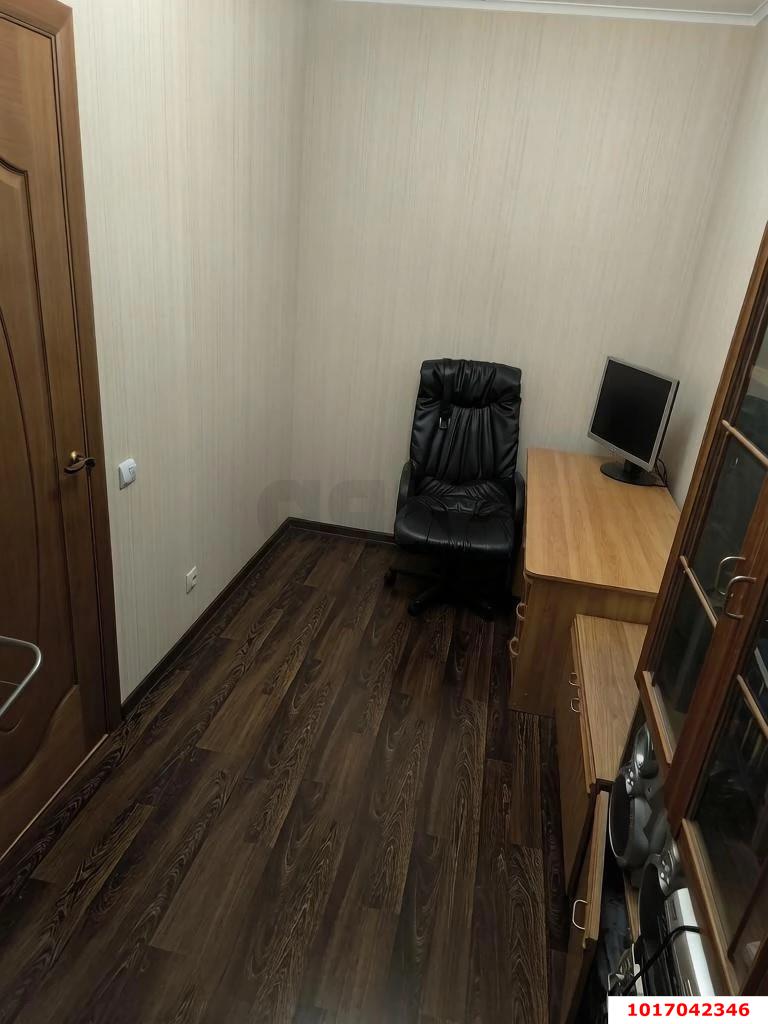 Фото №6: 4-комнатная квартира 98&nbsp;м², 5/5&nbsp;эт. - Краснодар, Прикубанский внутригородской округ, Калинино, мкр. Завод Радиоизмерительных Приборов, ул. Яснополянская, 4/2
