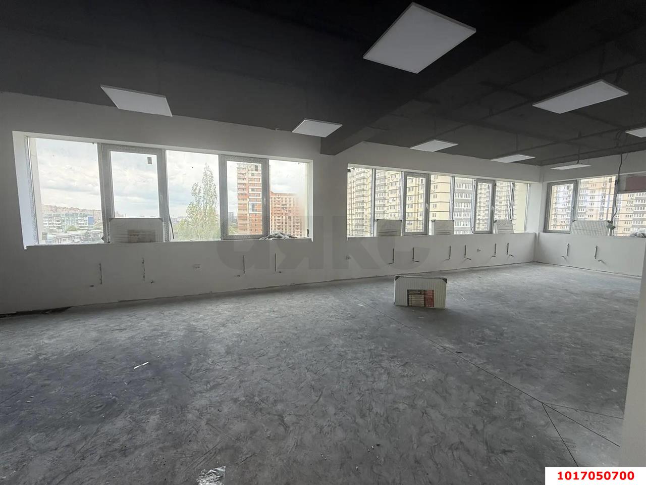 Фото №2: Торговое помещение 1550&nbsp;м², 7/8&nbsp;эт. - Краснодар, Прикубанский внутригородской округ, мкр. Репино, ул. Стахановская, 3
