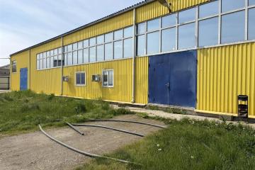 Фото №1: Производственное помещение 1338 м², 1/1 эт. - Адыгейск, ул. Промышленная, 7/2